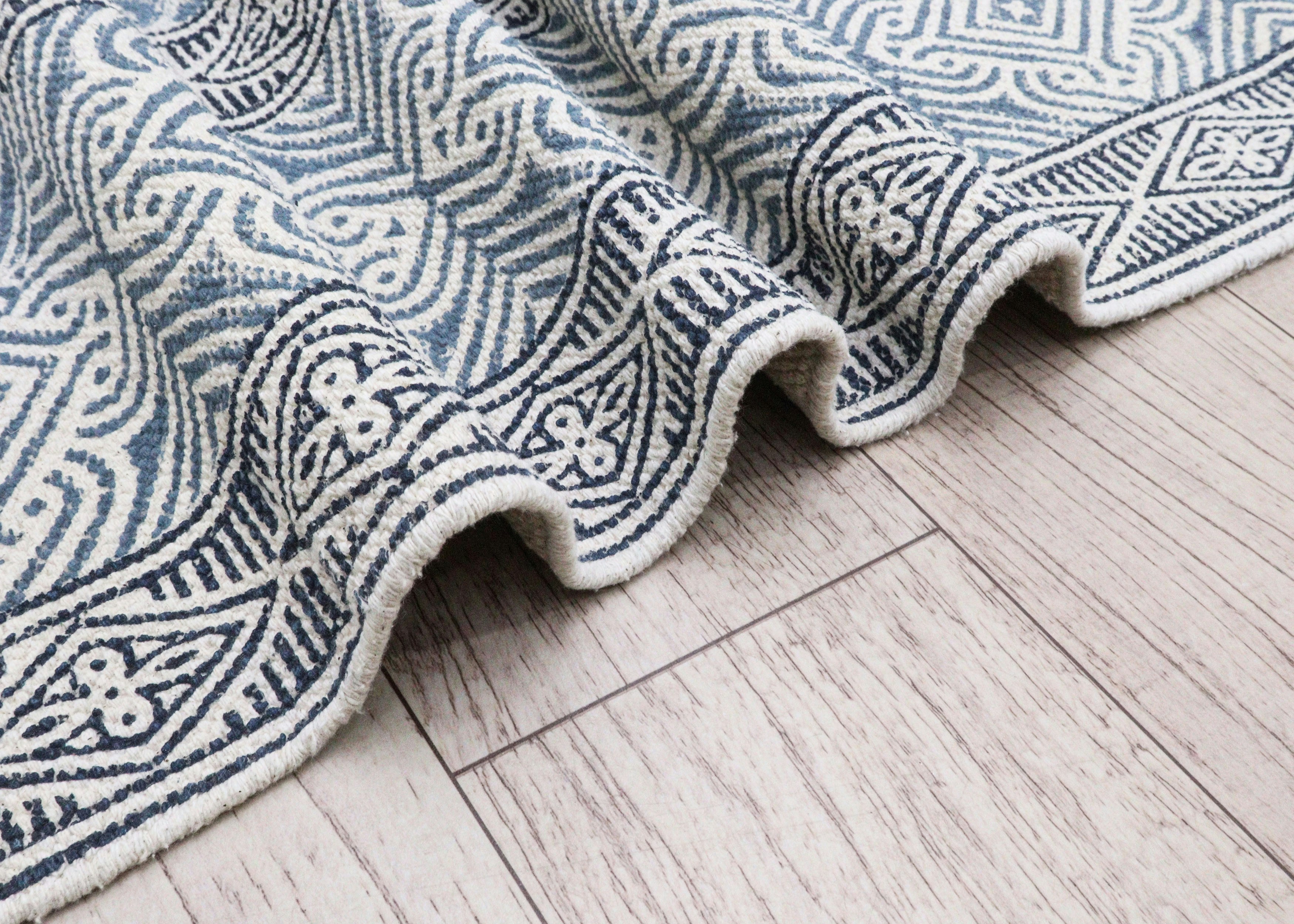 mkmhomes craft EsoLrvB1oc unsplash
